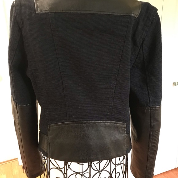 3XHOST PICK🎉Blank NYC Twill & Faux Leather Moto Style Jacket chunky zippers Sm - Picture 8 of 15